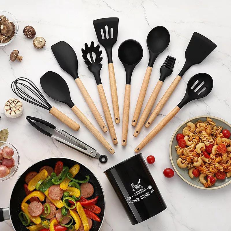 12 Pcs Set Wooden Handle Silicone Kitchen Utensils With Storage Bucket High Temperature Resistant And Non Stick Pot Spatula Spoon