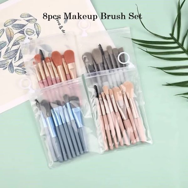 8pcs Portable Travel Soft Makeup Brush Set Random Colors