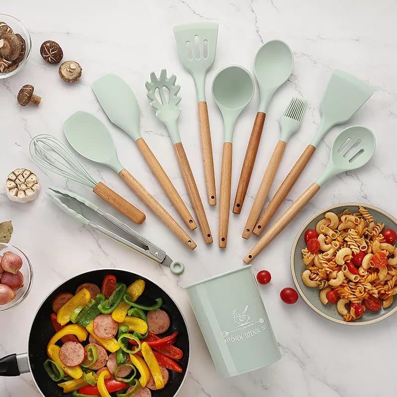 12 Pcs Set Wooden Handle Silicone Kitchen Utensils With Storage Bucket High Temperature Resistant And Non Stick Pot Spatula Spoon